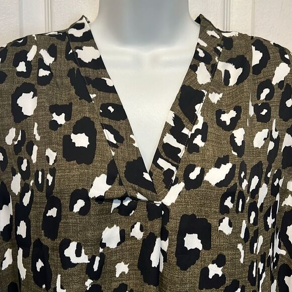 Jones New‎ York Sleeveless Animal Print Top Size L/XL - Picture 2 of 9